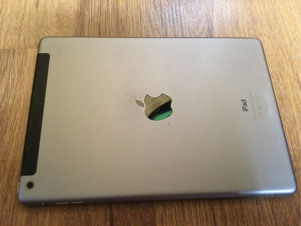 Apple iPad Air 9.7 16GB+celluar 4G A1475
