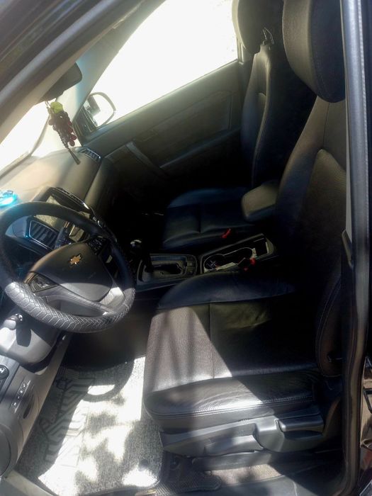 Chevrolet Captiva 4
