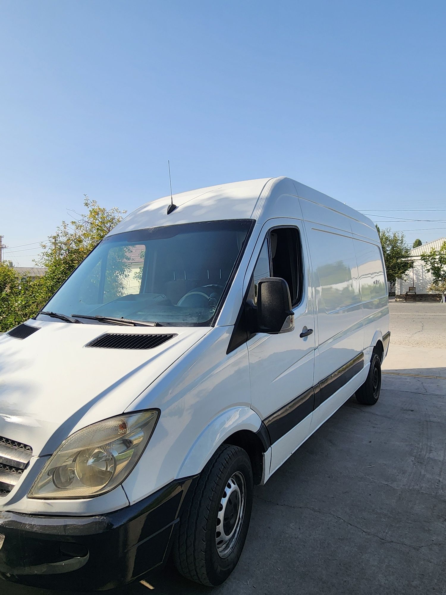 Sprinter 906 sotiladi
