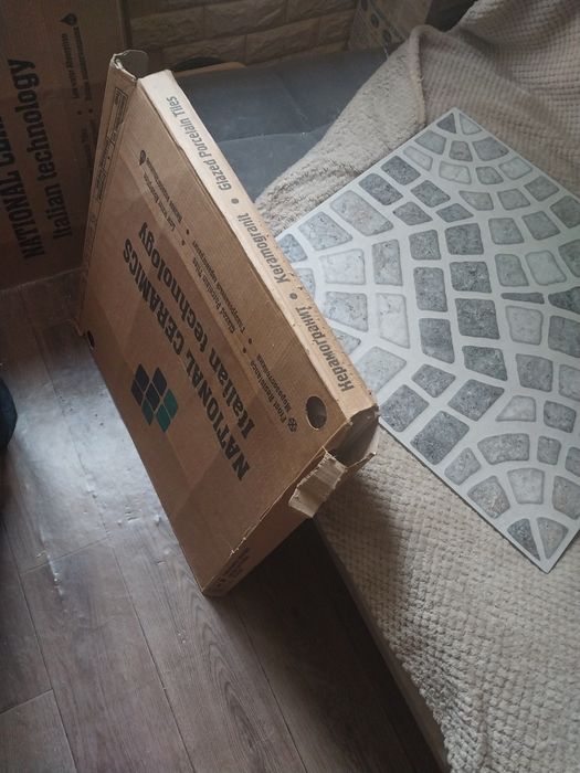 Продаются  керамзитовые плитки размер 60х60