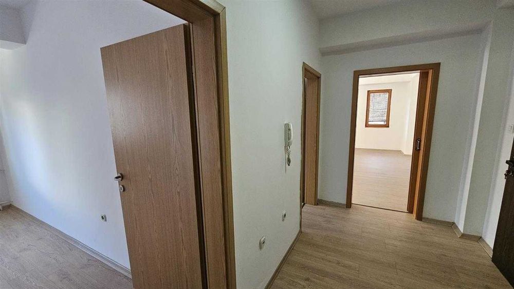 Дава се под наем Тристаен апартамент в Пловдив, Беломорски - 79 кв.м за 382.5 € - Снимка #6