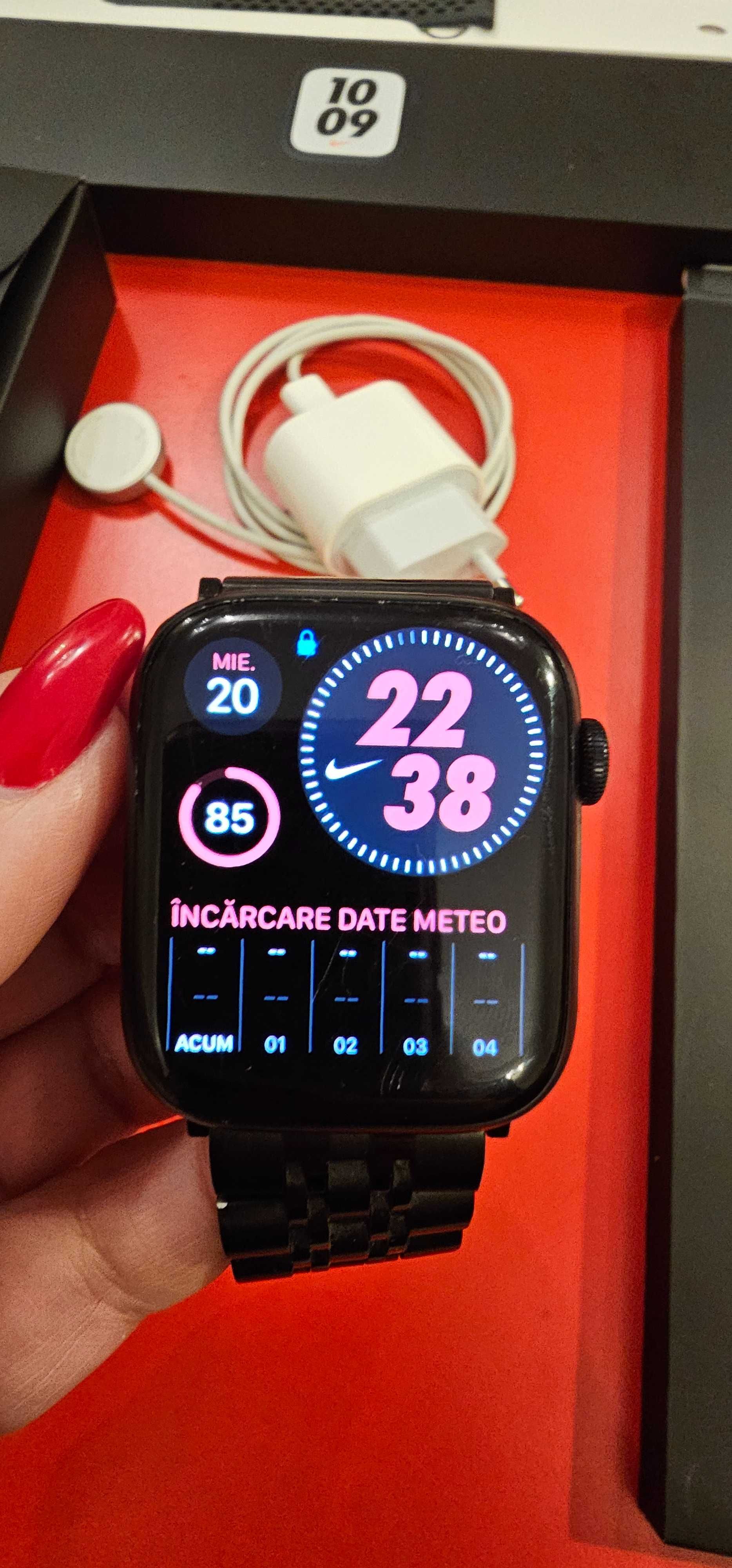 Apple Watch 7 Nike 45 mm