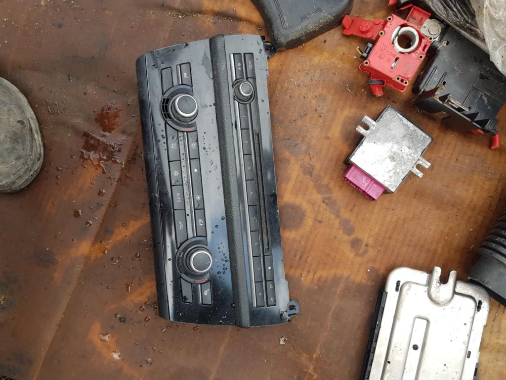 Климатроник и радио Бмв ф10 520д 184кс  n47 bmw f10 f11
