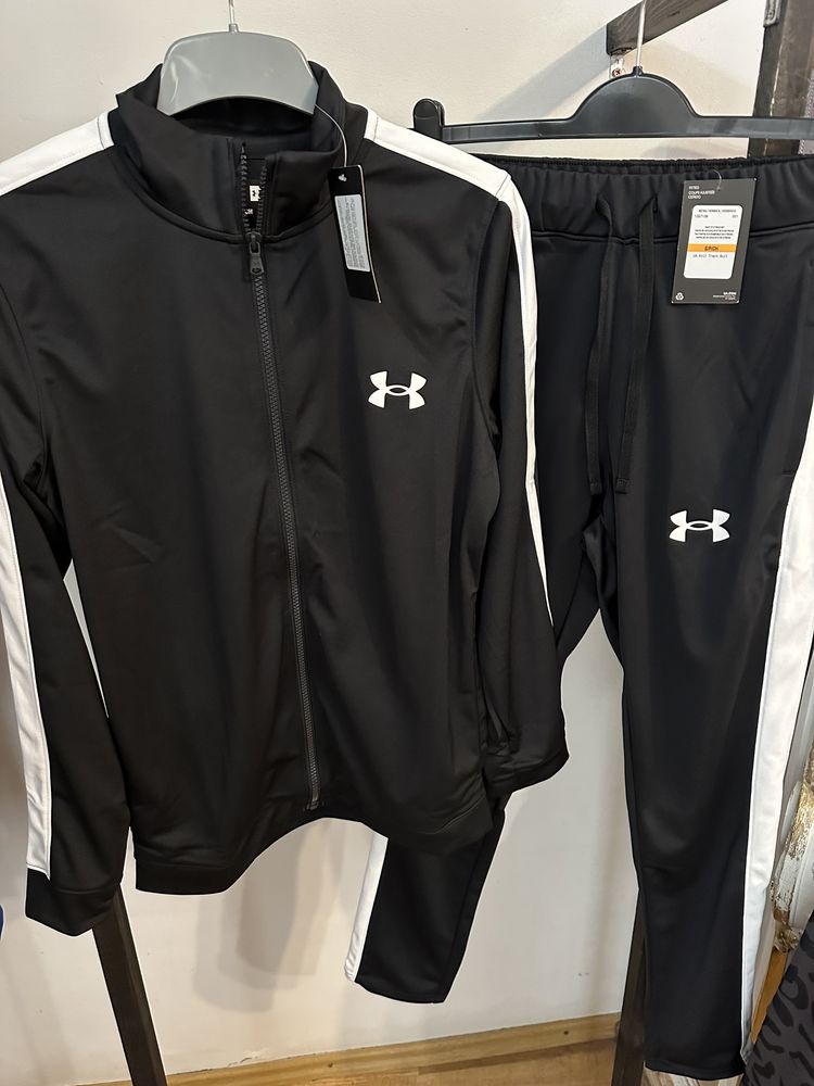 Trening Under Armour nou cu eticheta, original !