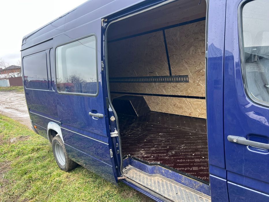 Mercedes benz Spinter 413