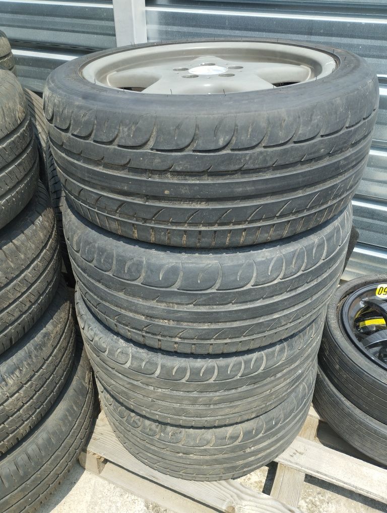 Гуми с джанти 17" за Mercedes