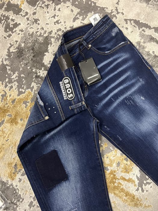 Blugi DSQUARED-Poze reale 100% Calitate superioara !