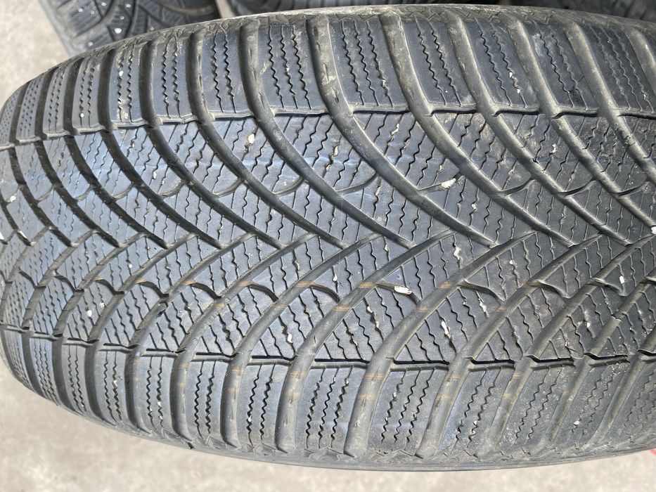 215/55/17 Semoerit 4бр 2024