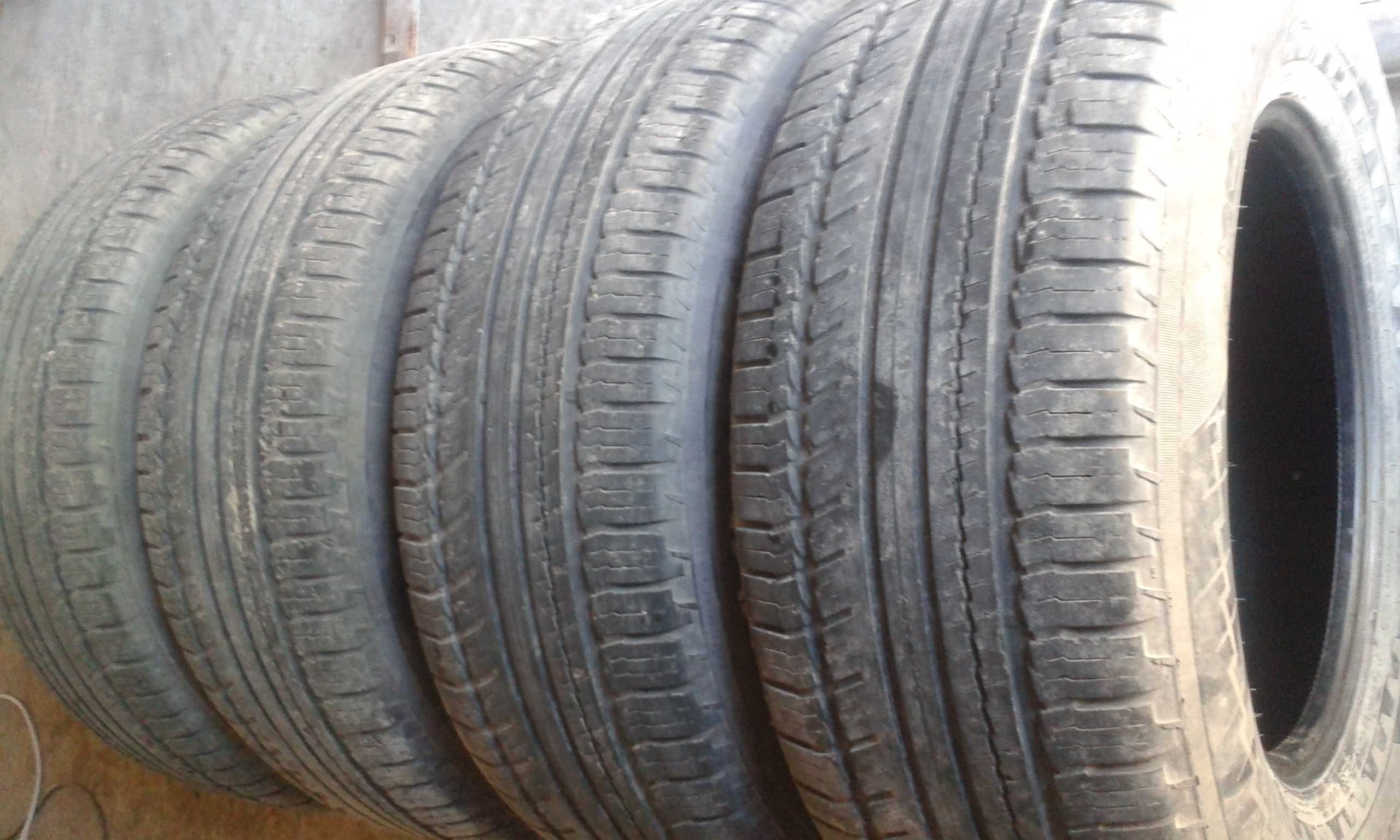 Шины  Nokian   275/65 R 17