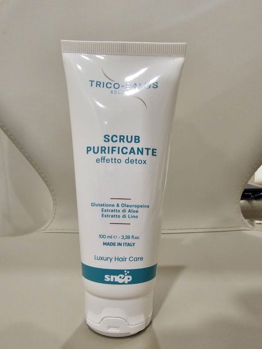 Scrub pentru curatarea scalpului Snep