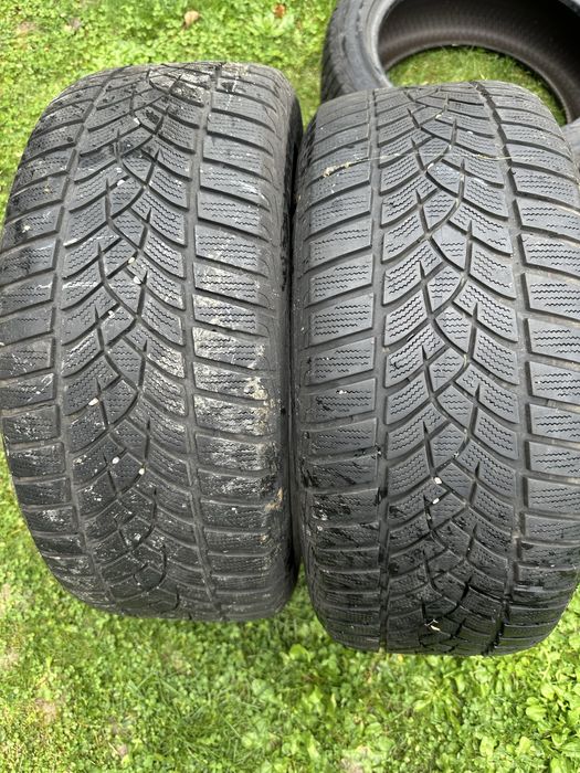 Anvelope Goodyear de iarna 225/50 17