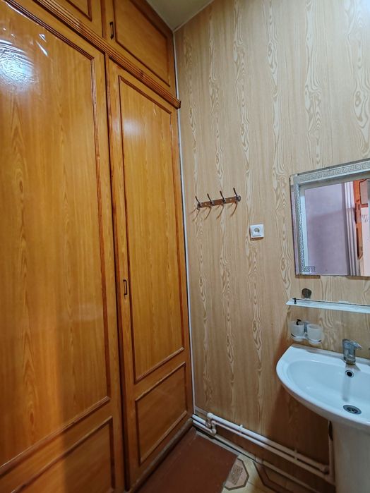 Раддом атрофида 8 сотих 7 хонали ховли сотилади