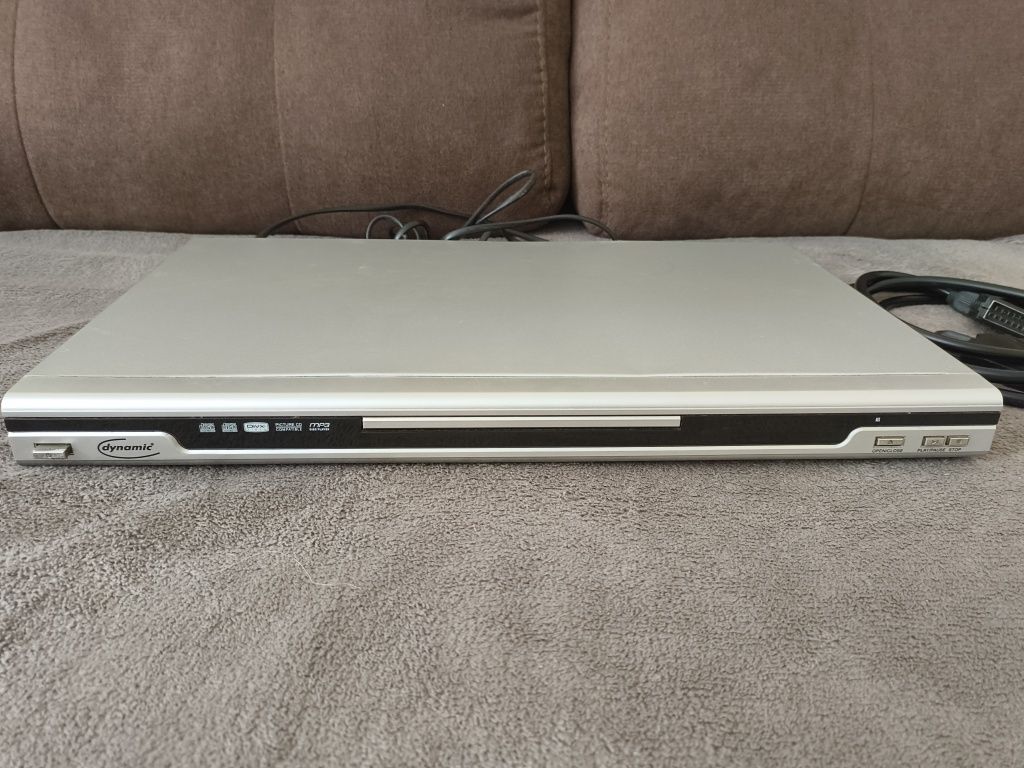 ДВД плейър Dynamic, работещ / DVD Player Dynamic