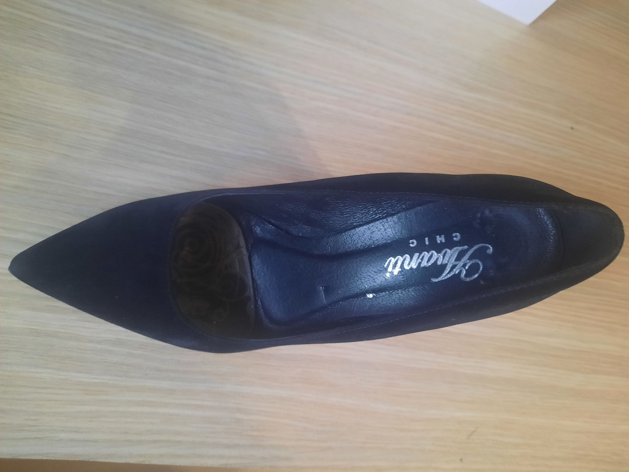 Pantofi stileto, nr 40