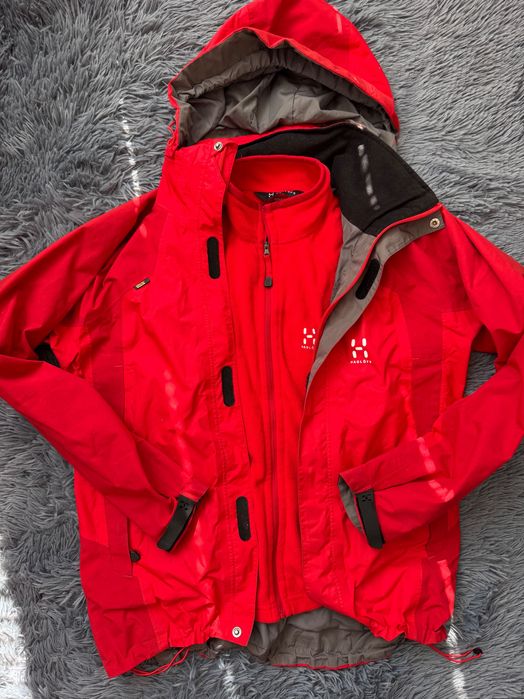 Дамска ветровка с поларена подплата от Haglöfs (GoreTex) S/M размер