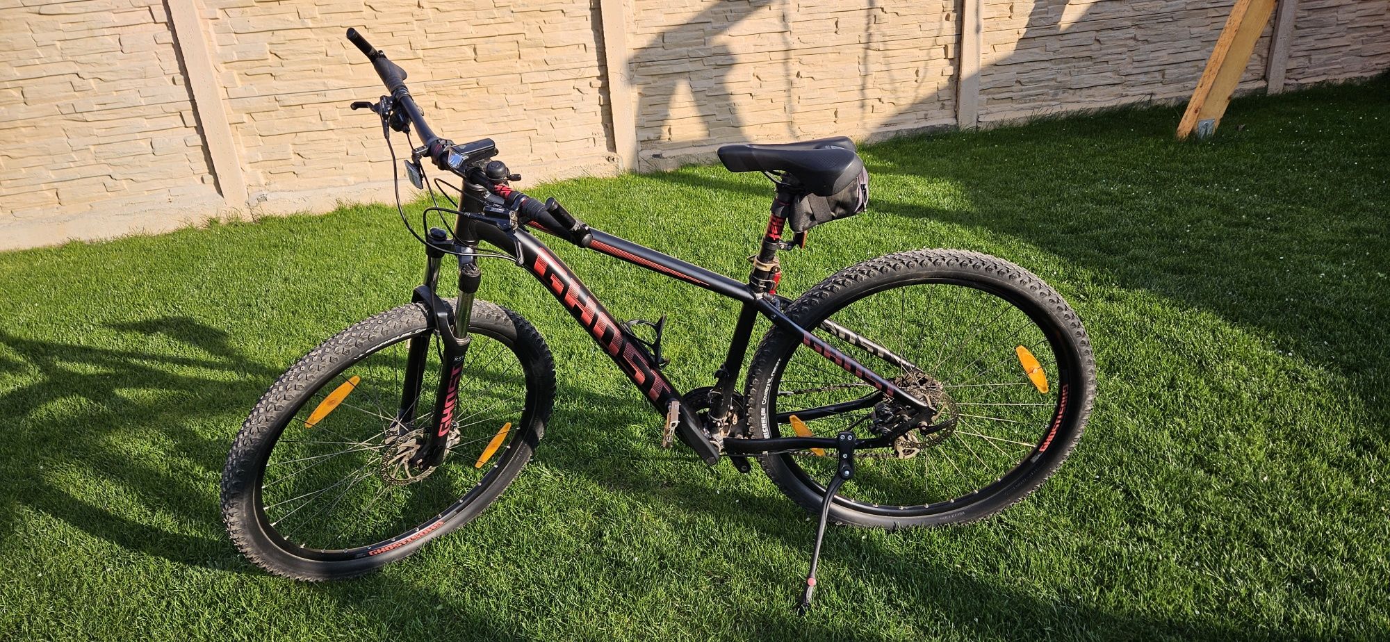 Bicicleta GHOST, cadru M, roti de 29