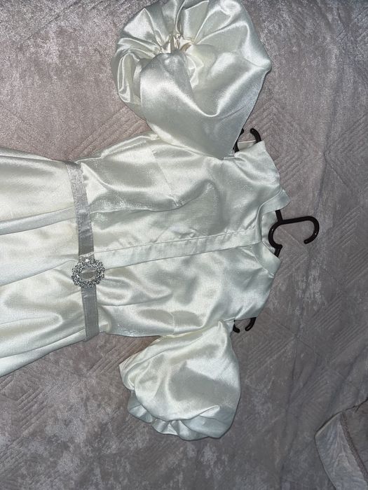 женское платье, 36 размер, оте адеми