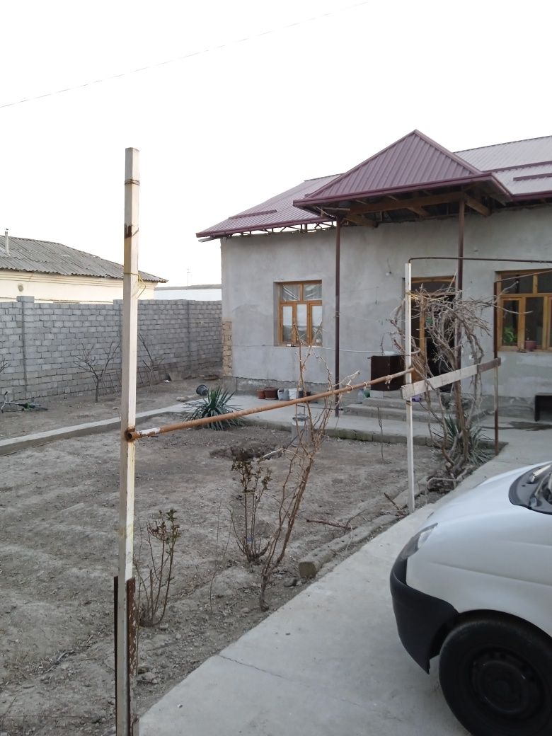 Уй сотилади барданколда