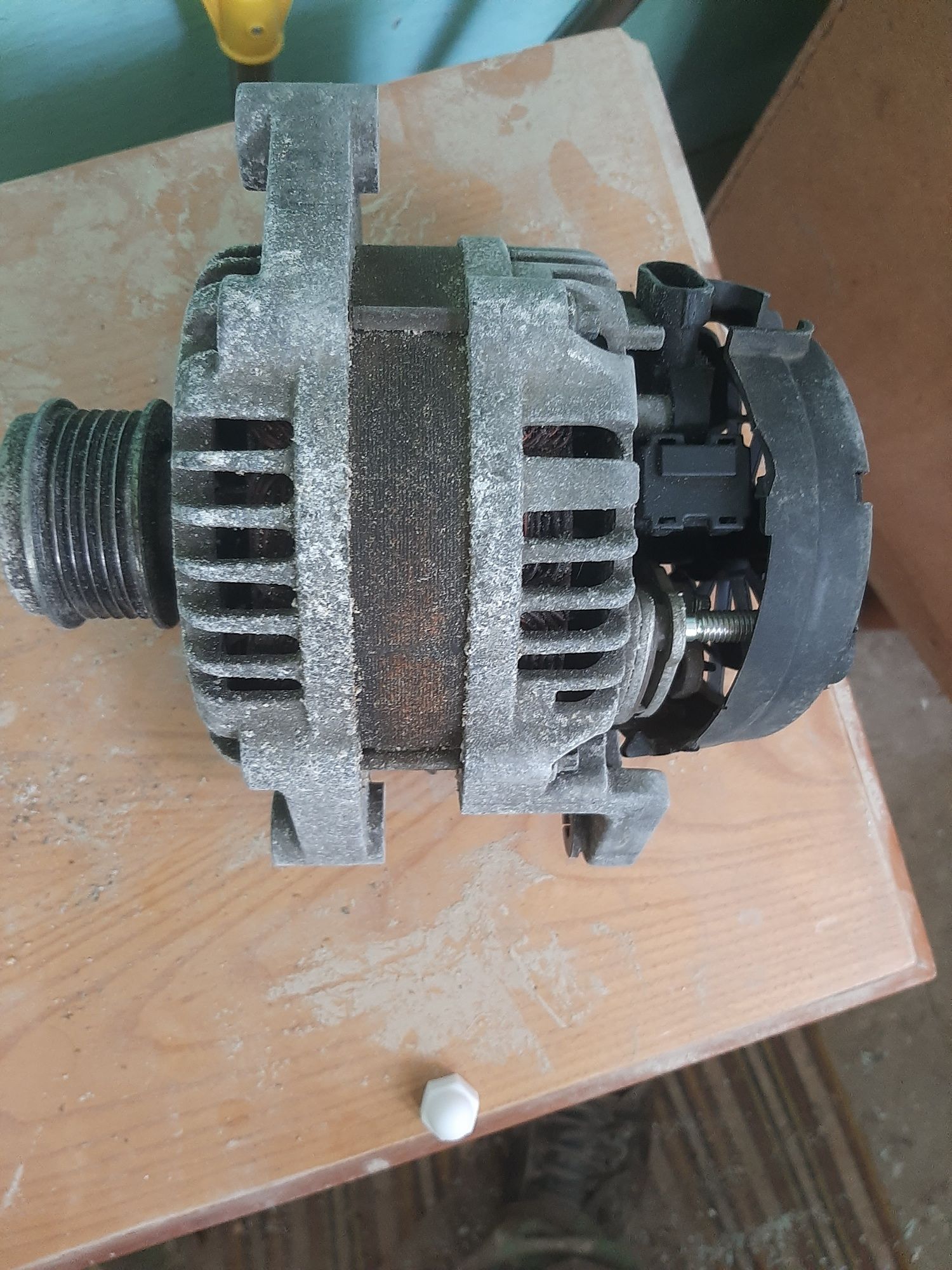 Alternator auto Chevrolet Captiva