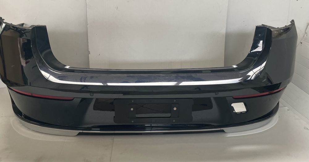 Bara spate BMW seria 7 iX G70 completa