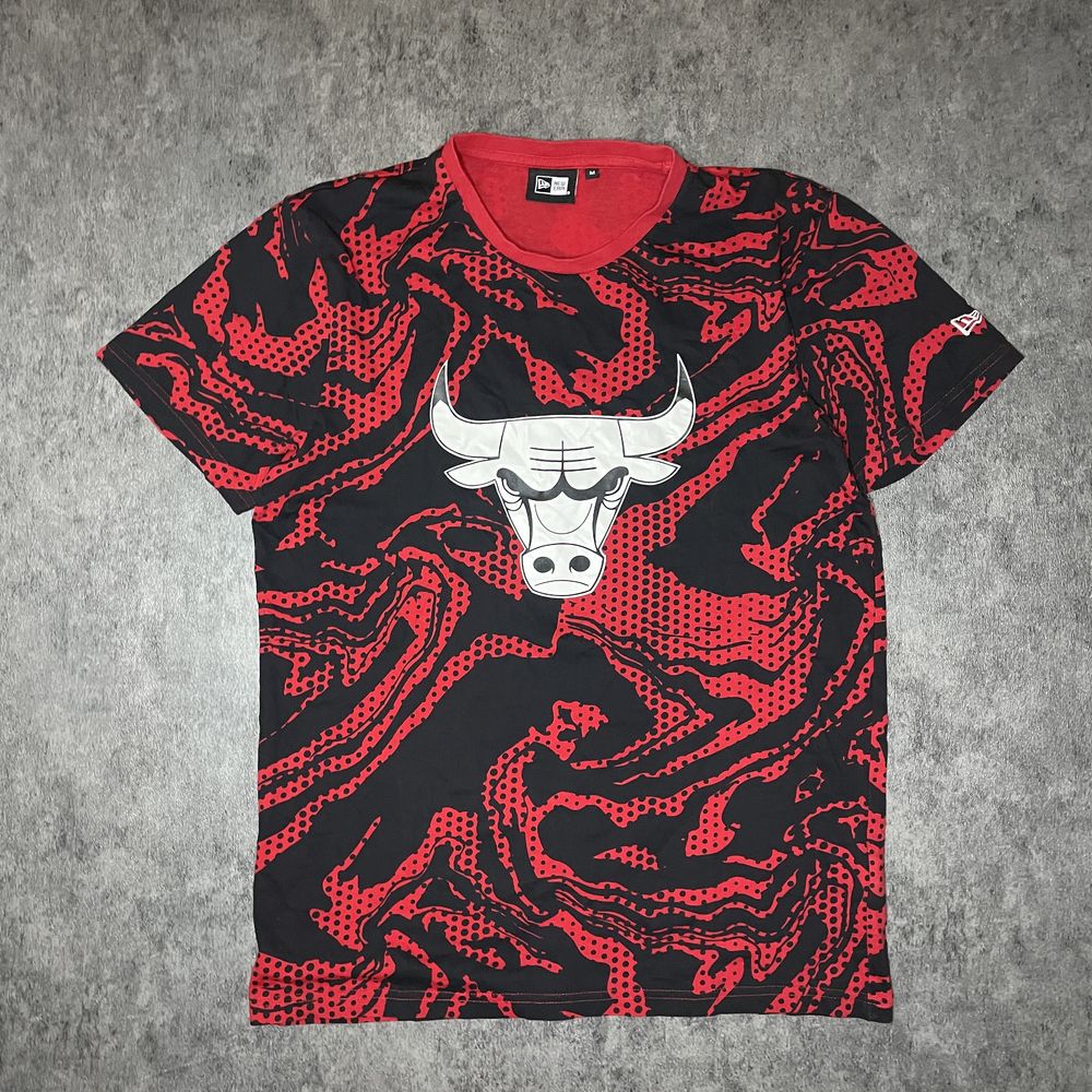 Tricou NBA New Era Chicago Bulls original – imprimeu, mărime M