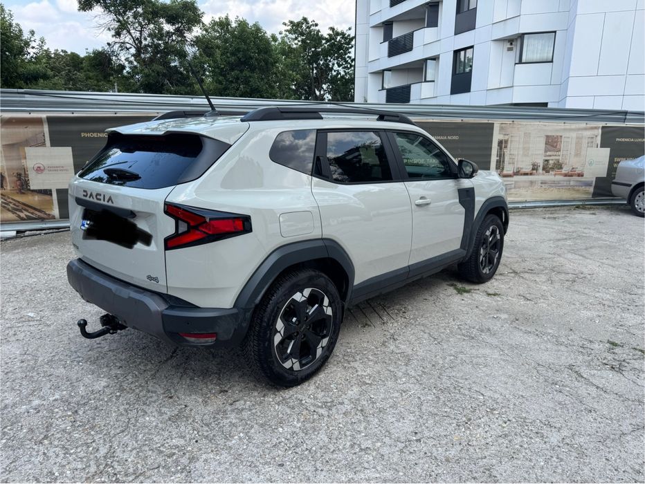 Duster 4x4, mild hibrid , full options - 23750 euro inclusiv TVA