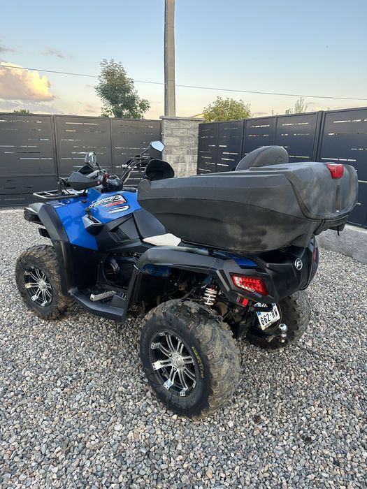 De vanzare cf moto 550