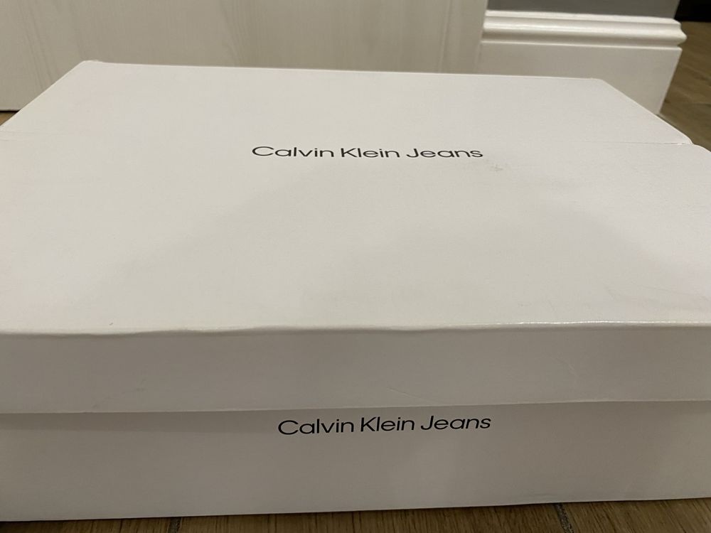 Зимни боти Calvin Klein 38 номер
