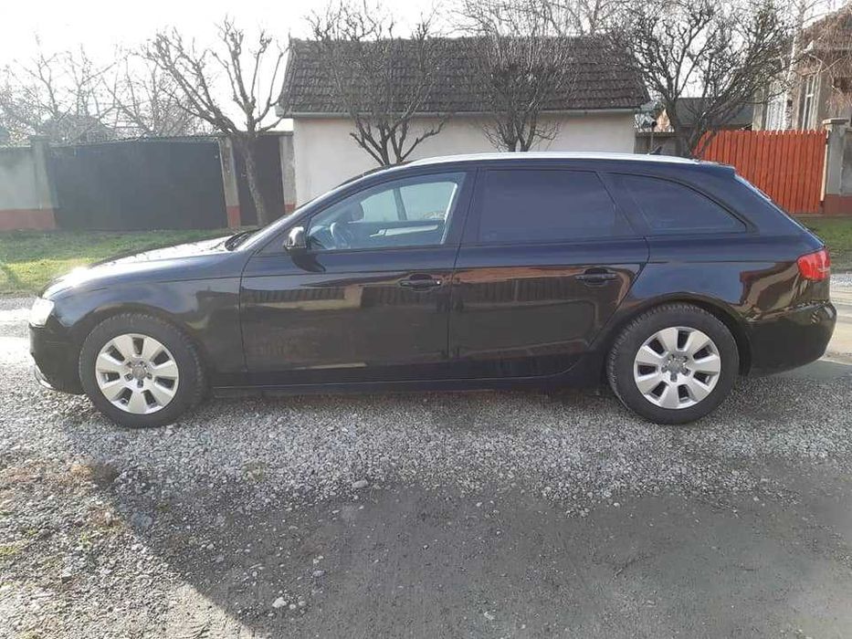 Audi A4 B8 2012 143cai 2.0 diesel