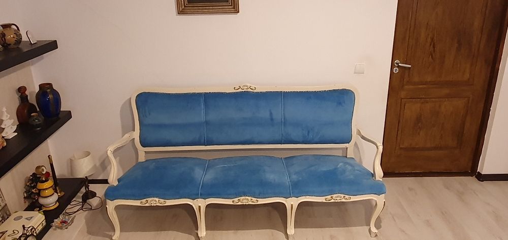 Canapea vintage albastra