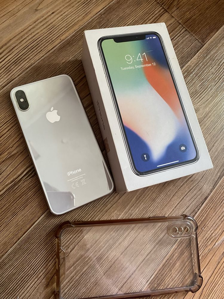Iphone X 64 гб с коробкой