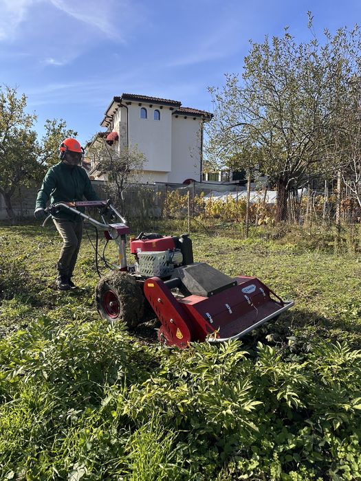 Доставка на пресята черна пръст(чернозем), фрезоване, оран и мулчиране