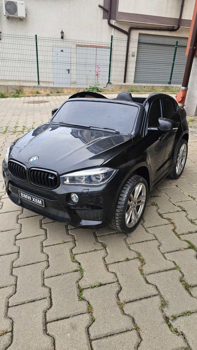 Акумулаторна кола BMW X6M 2 места