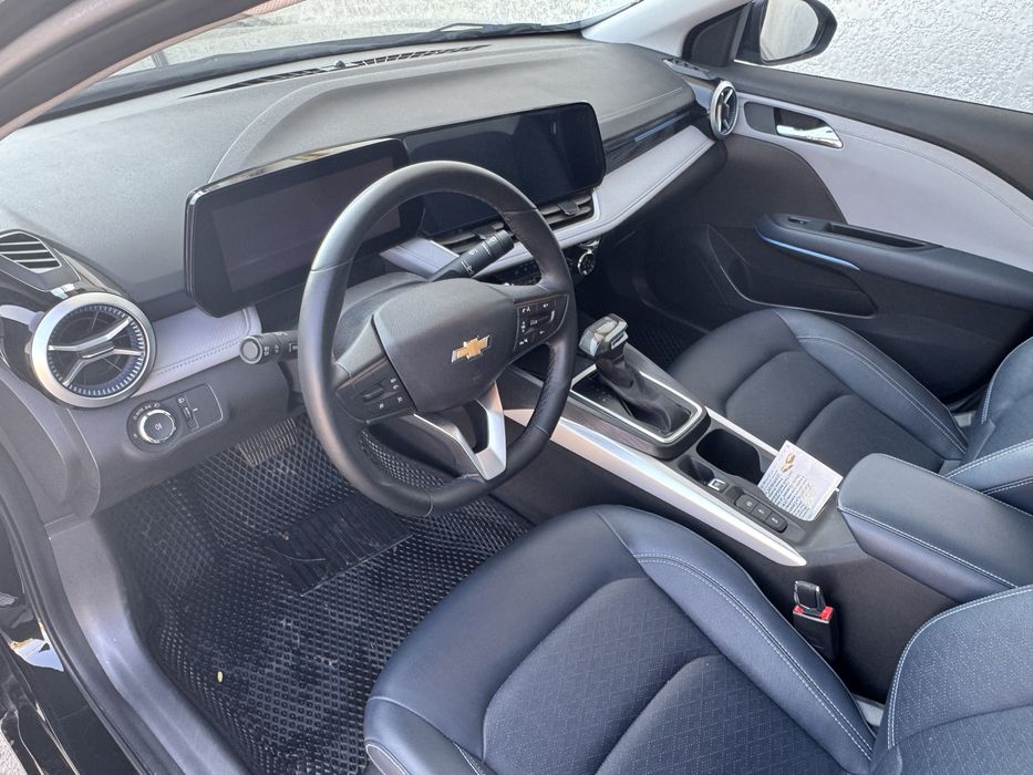 Chevrolet MONZA чёрный металик (2023г) тоза.