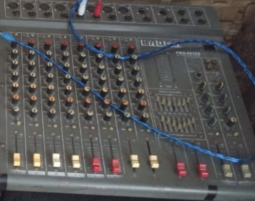 Микшерный пульт активный