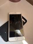 Vand iphone si un huawei de piese