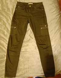 Pantaloni Cargo Bershka, kaki, marimea 36