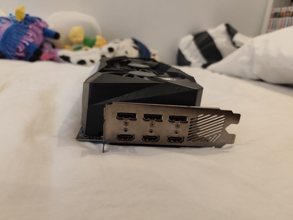 Rtx 3070 aorus master, aproape un an garanție, in stare excelentă