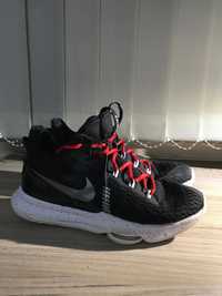 Баскетболни обувки Nike Lebron Witness 5