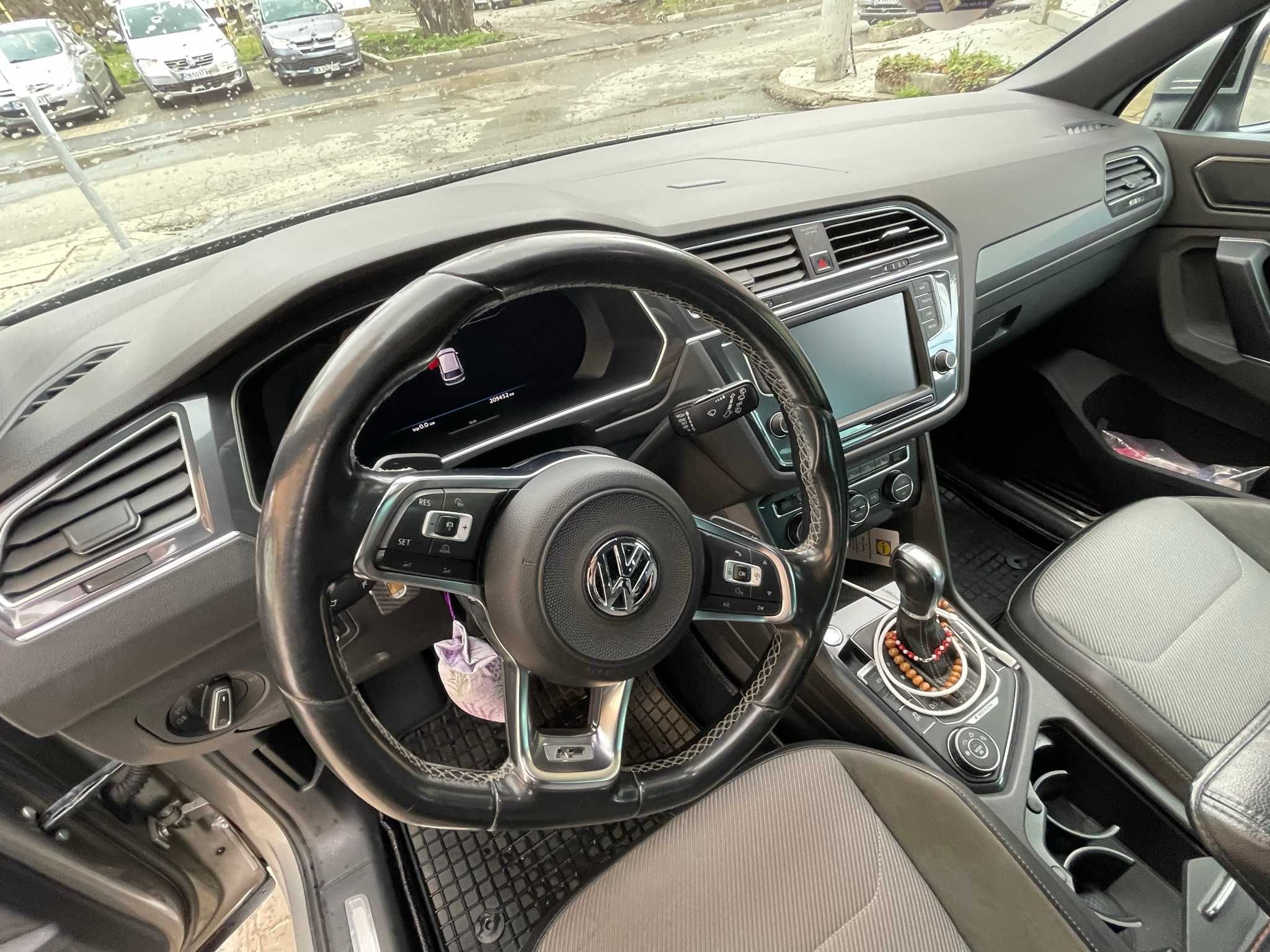VW Tiguan NF Highline 2.0TDI DSG SCR BMT 4M R-Line
