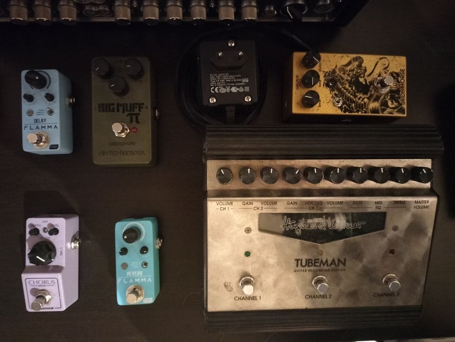 Efecte/ pedala chitara, Hughes&Kettner, big muff, iron horse