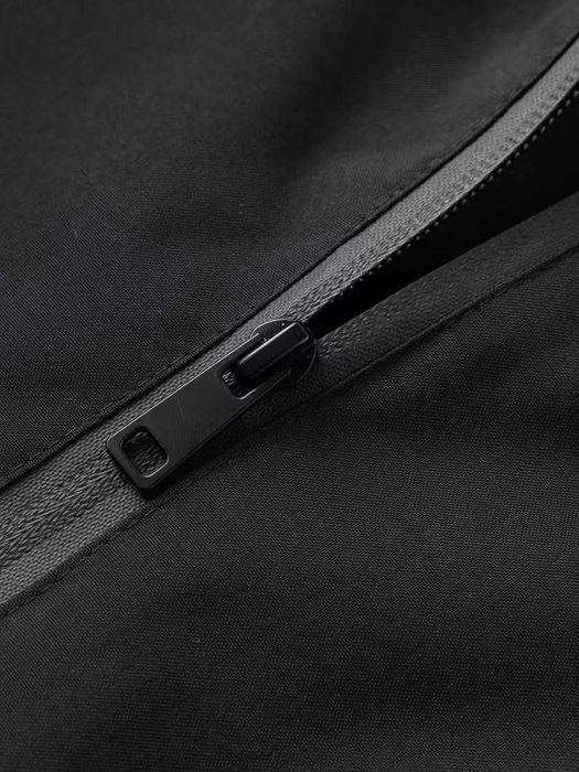 Мъжко ветроустойчиво спортно яке с качулка