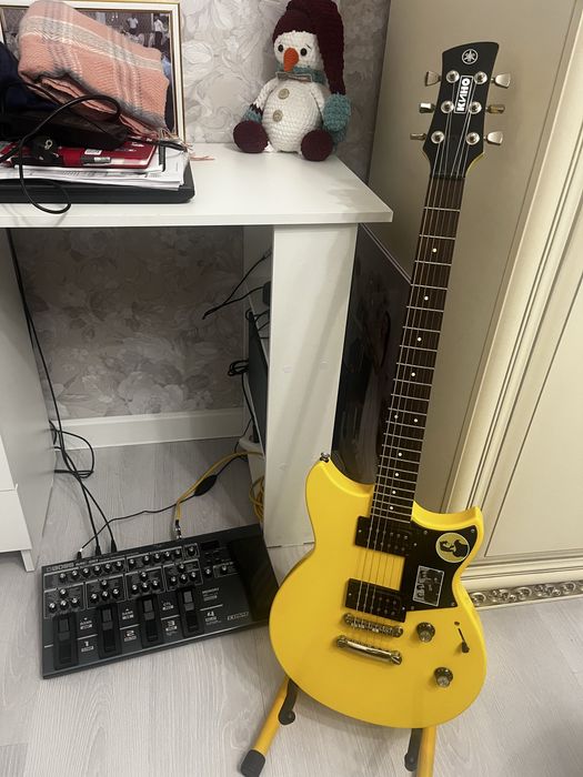 Электрогитар Yamaha rs 320, Boss me 80