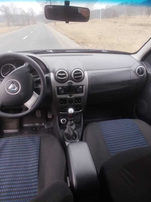 DUSTER 4X4 (2011)