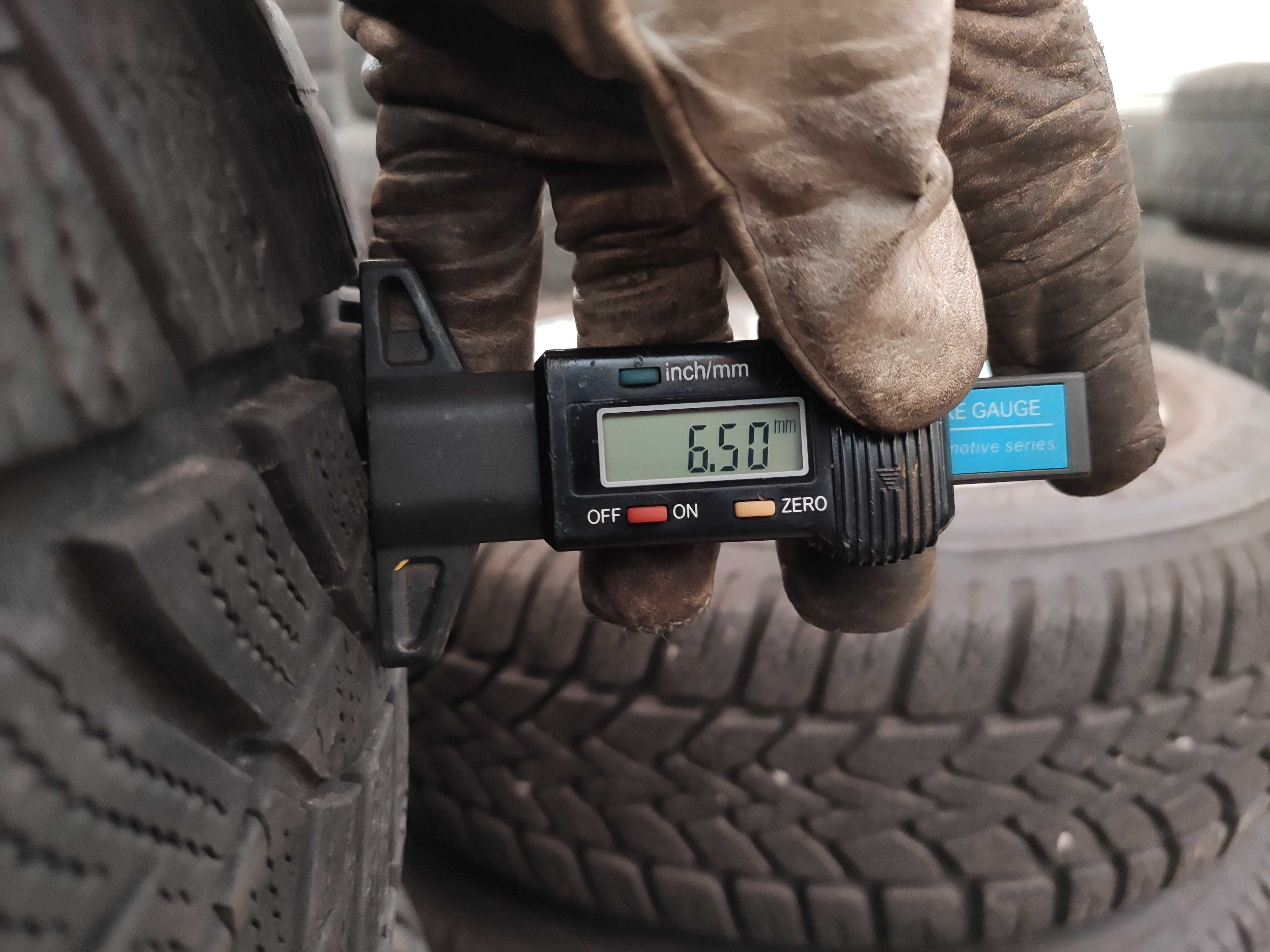 4бр Зимни гуми 225 60 18 - Dunlop - DOT 2021 -