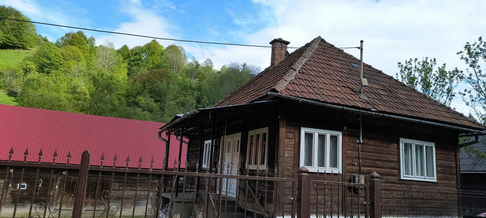 Vând casa, padure, teren, comuna Avram Iancu, județul Alba