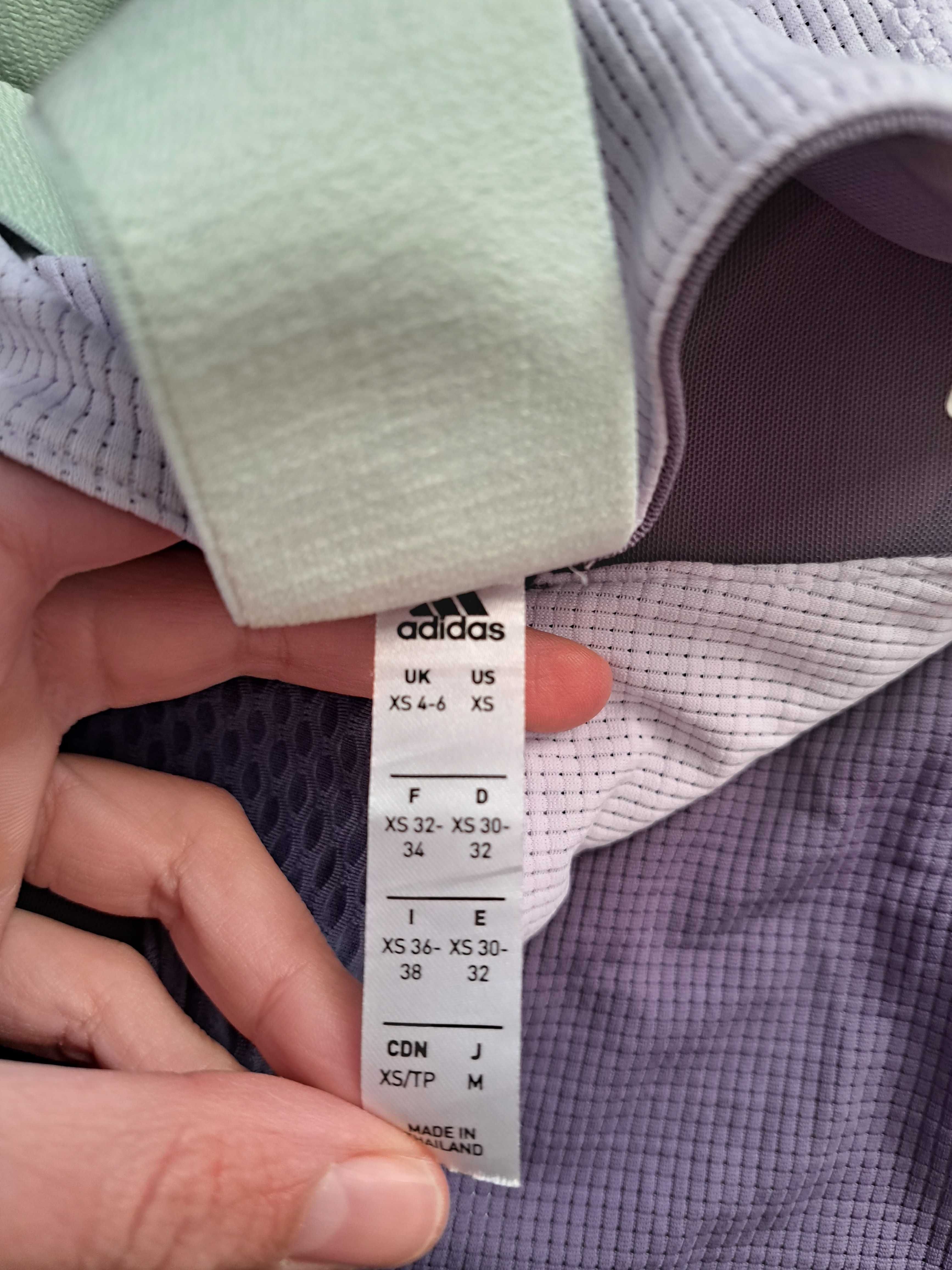 Спортна рокля с къси панталонки - Adidas