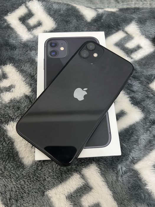 продам айфон 11 64гб 72%. Iphone 11