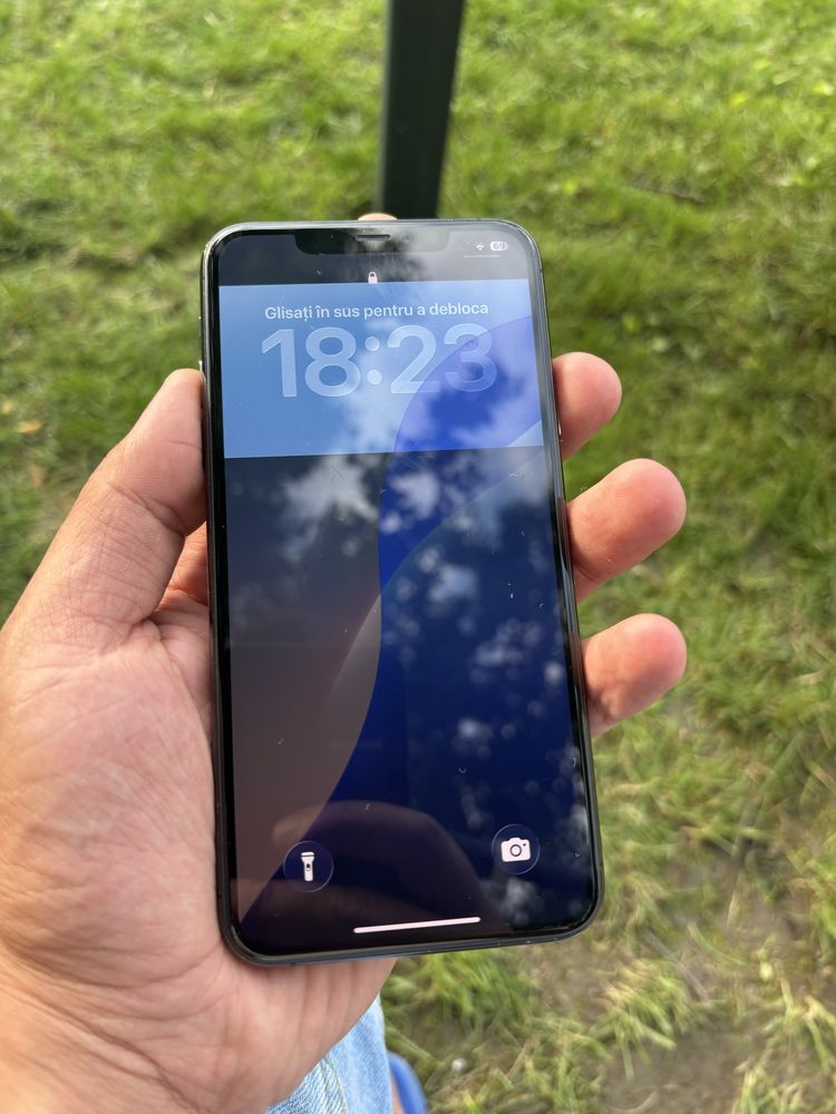 Iphone 11 pro max 64 gb