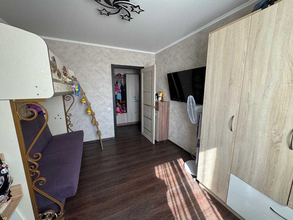 Продам 2 комнатную квартиру дом ТД Ажара